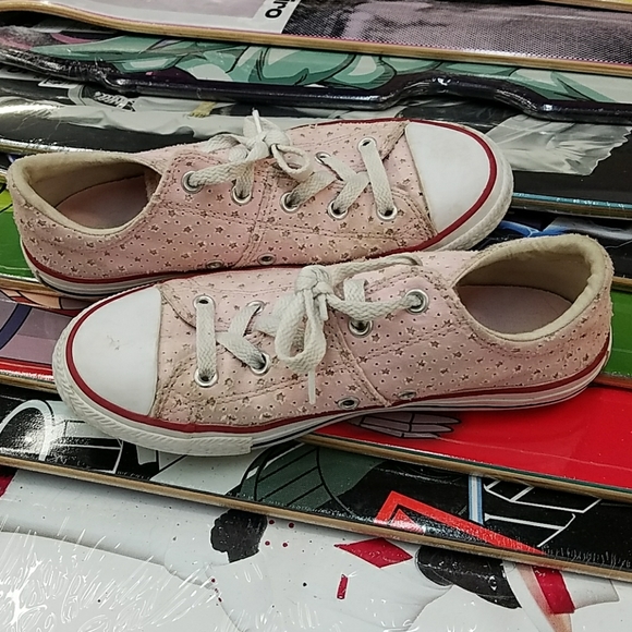 Converse | Pink stars chuck Taylor low tops 🌟 - Picture 4 of 8